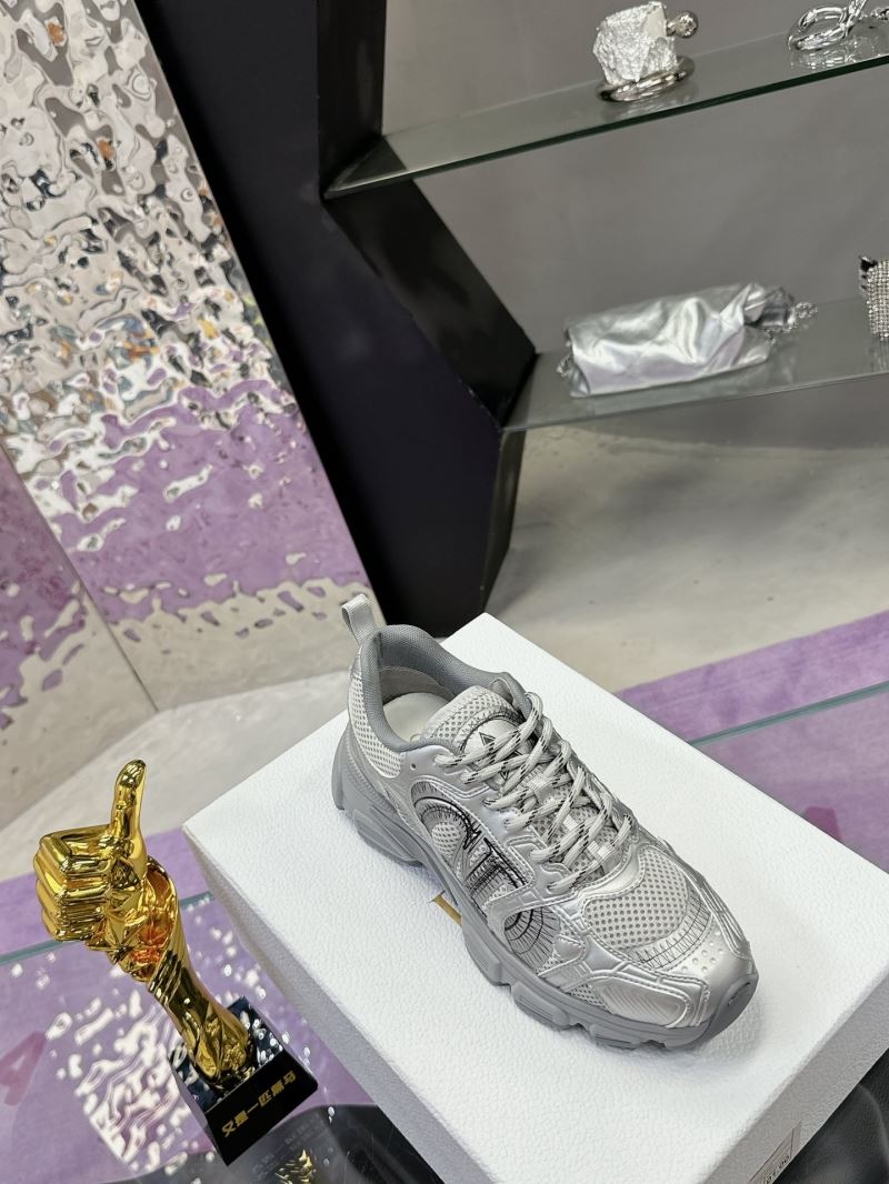 Christian Dior Sneaker